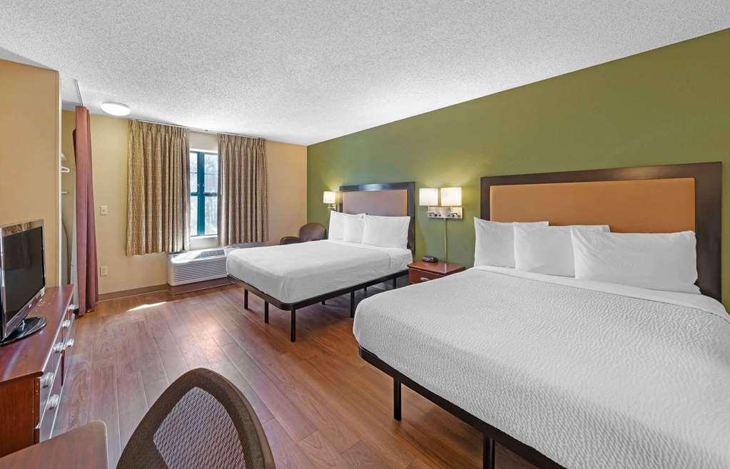 Extended Stay America Select Suites - Greensboro - Wendover Ave - Big Tree Way Δωμάτιο φωτογραφία