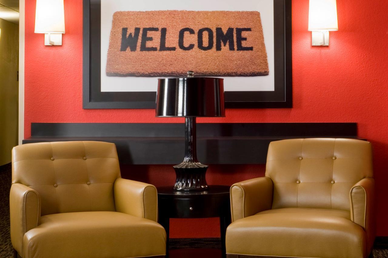 Extended Stay America Select Suites - Greensboro - Wendover Ave - Big Tree Way Εξωτερικό φωτογραφία