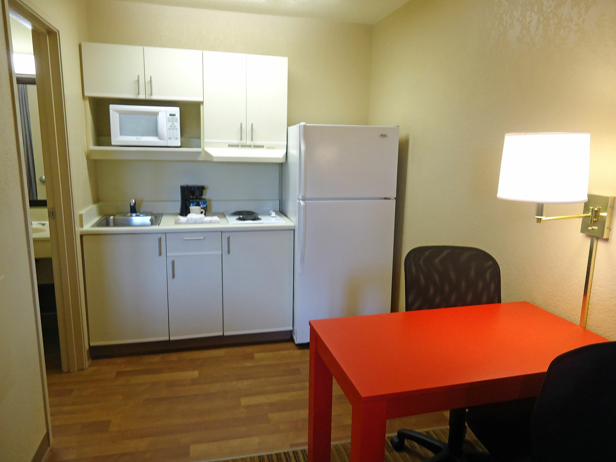 Extended Stay America Select Suites - Greensboro - Wendover Ave - Big Tree Way Εξωτερικό φωτογραφία